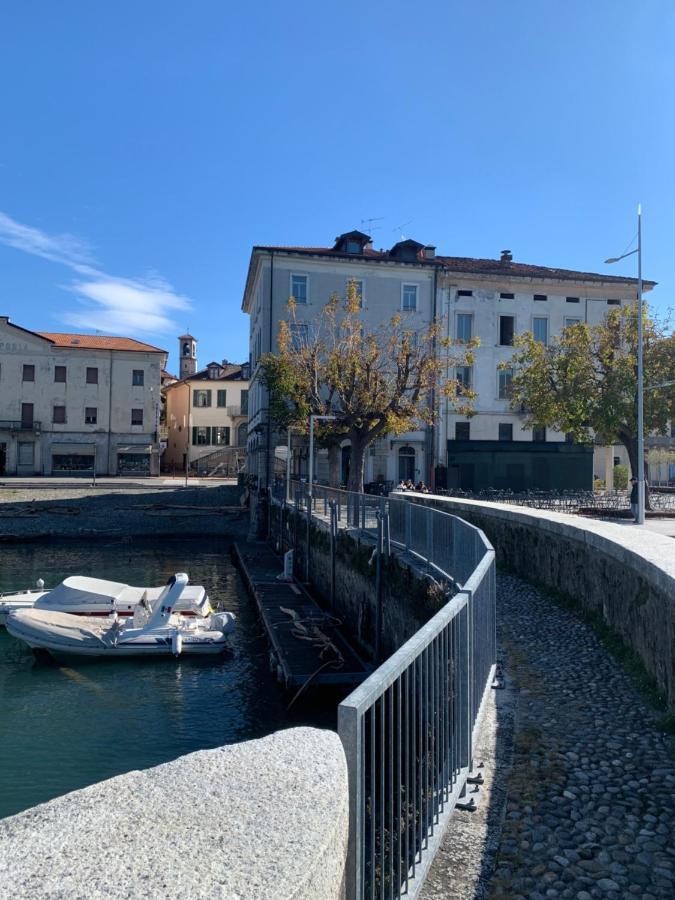 Palazzo Clerici Apartment Luino Bagian luar foto